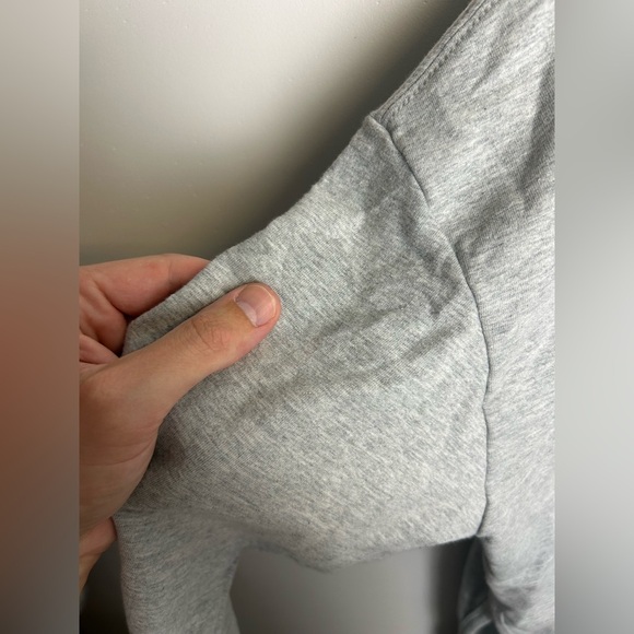 Terra & Sky Vanderbilt Plus Size 1X graphic print Hi-Low Sweatshirt oatmeal gray - Picture 5 of 12